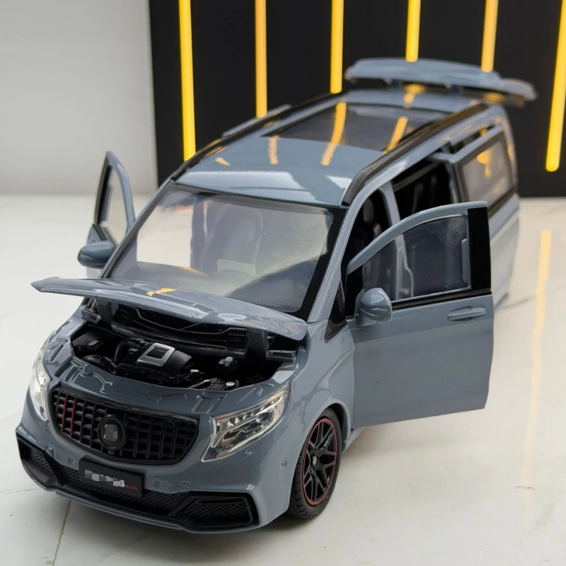 

1:24 B30S Luxury MPV Alloy Diecasts Toy Vehicles Metal Toy Business Vehicles Car Model Sound light Collection Kids Toy Gift