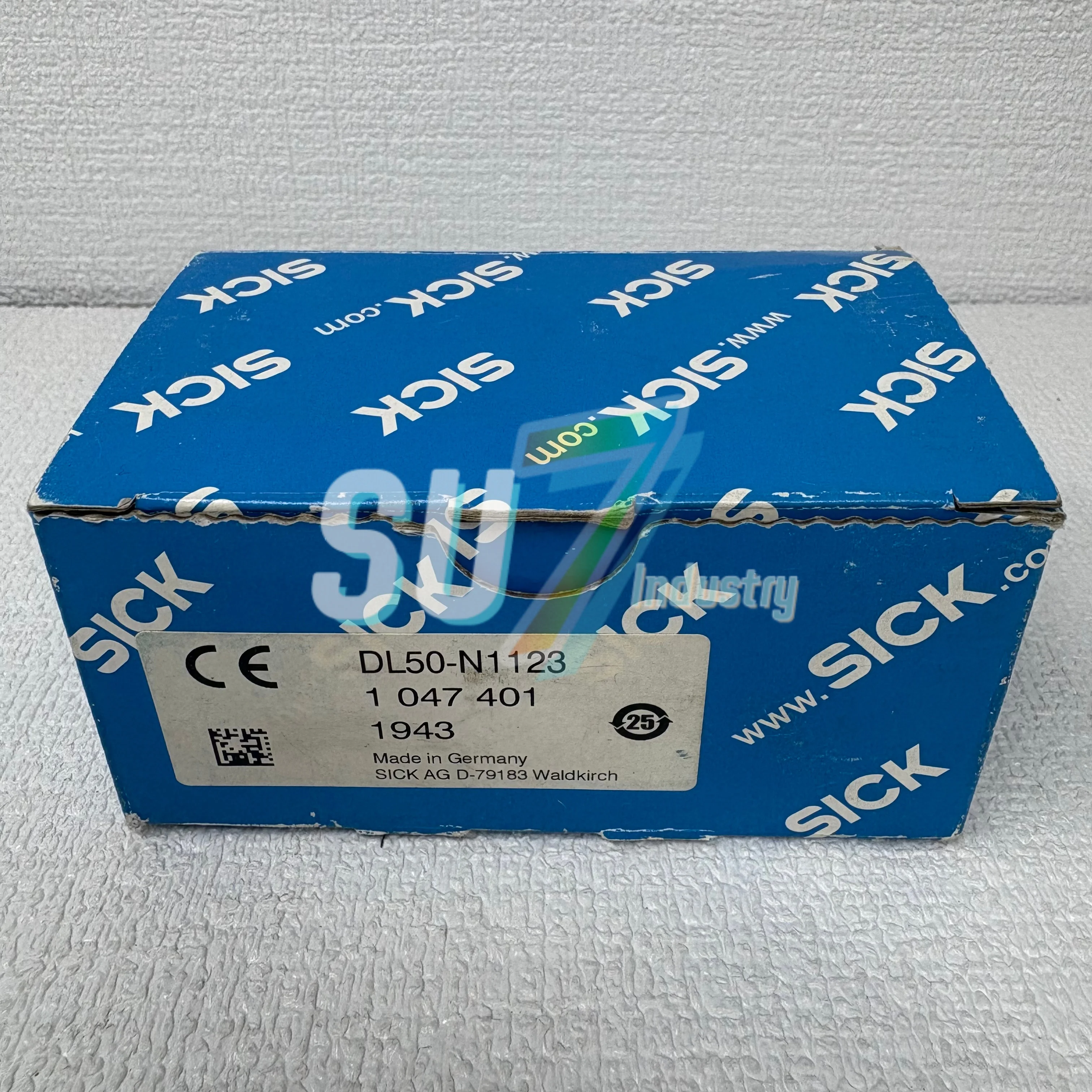 

Лазерный датчик для измерения расстояния, новый, в упаковке DL50-N1123 1047401