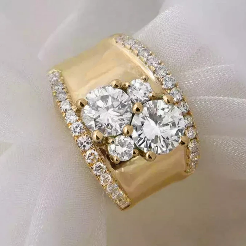 Huitan Brilliant Rings for Engagement Charming Graceful Stylish Women Finger Accessories Chic Temperament Wedding Party Jewelry