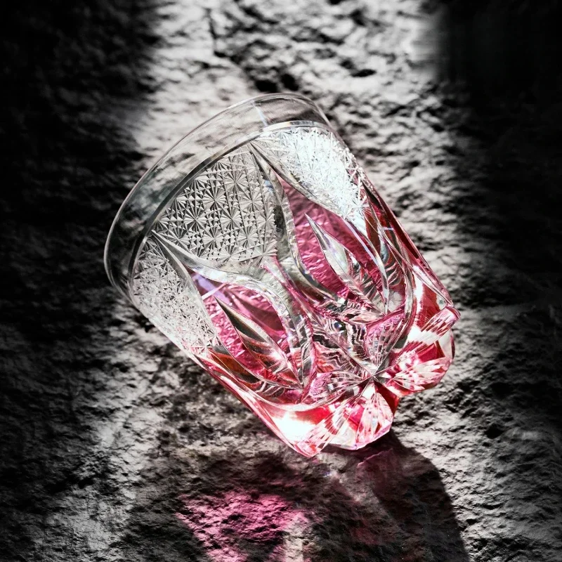 High-end Pink Crystal Edo Kiriko Whiskey Cup Hand Engrave Flame Liquor Wine Drinking Glass Brandy Snifter Top Present Wineglass