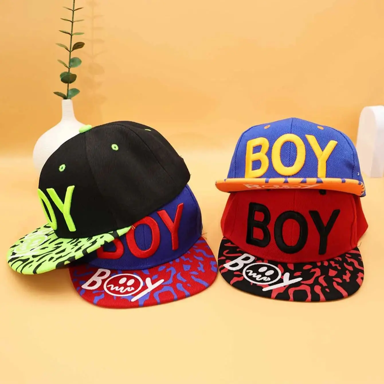 1Pc children\'s cartoon smiley face hip-hop style baseball cap outdoor flat brim BOY embroidered flat brim hat