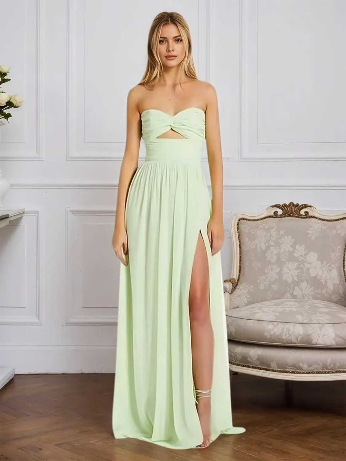 シフォンストラップレスブライズメイドドレス レディース Aライン プロムドレス 2025 プリーツロングフォーマルイブニングガウン スリット入りパーティードレス