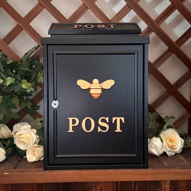 B & B Villa Mailbox Outdoor Rainproof Wall Hanging Mailbox Pastoral Creative