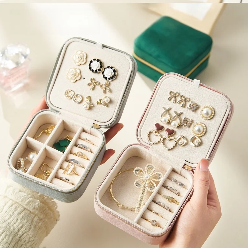 portable-high-end-jewelry-box-earring-necklace-storage-organizer-elegant-home-organization-solution-by-pangle
