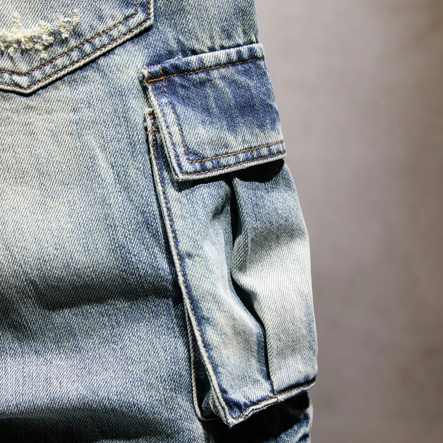 2026 Summer Brand High Quality Multi-pocket Ripped Scratched Men's Straight Loose Workwear Denim Shorts Jorts Knee Length Jeans