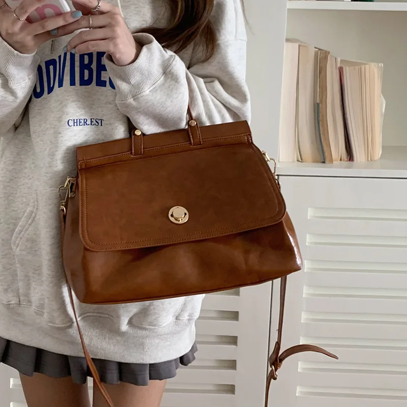 Women Luxury Design Trendy Shoulder Crossbody Bag Streetwear Office Lady Handbags Y2k Aesthetic Vintage Messenger Bags