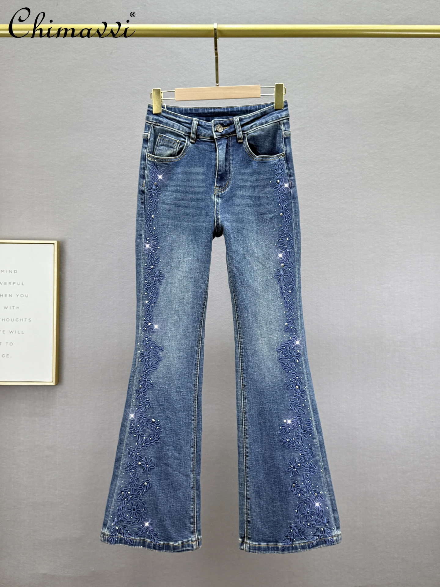 

Тяжелые джинсы для женщин, расклешенные брюки, осенняя новая мода, облегающие длинные брюки с высокой талией и вышивкой стразами