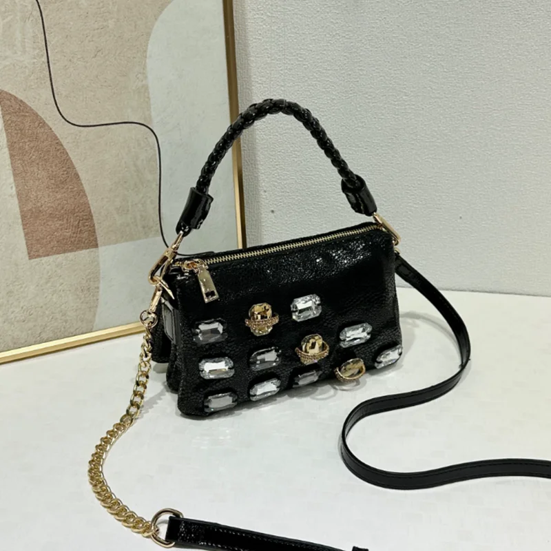 Yeni model, şık, ayçiçeği şekl - Luxury Bags England incelemesi ve fiyatı