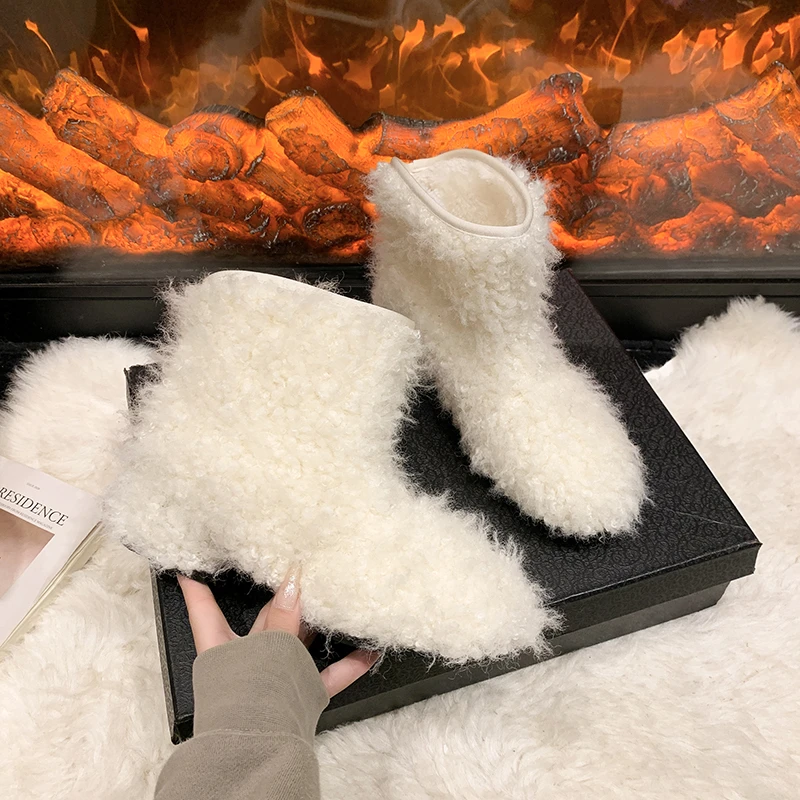 

Thickened Fleece Warm Wool Shoes Women's Autumn and Winter Outwear Sweet Lambswool Slip-on Booties High-heeled Snow Boots