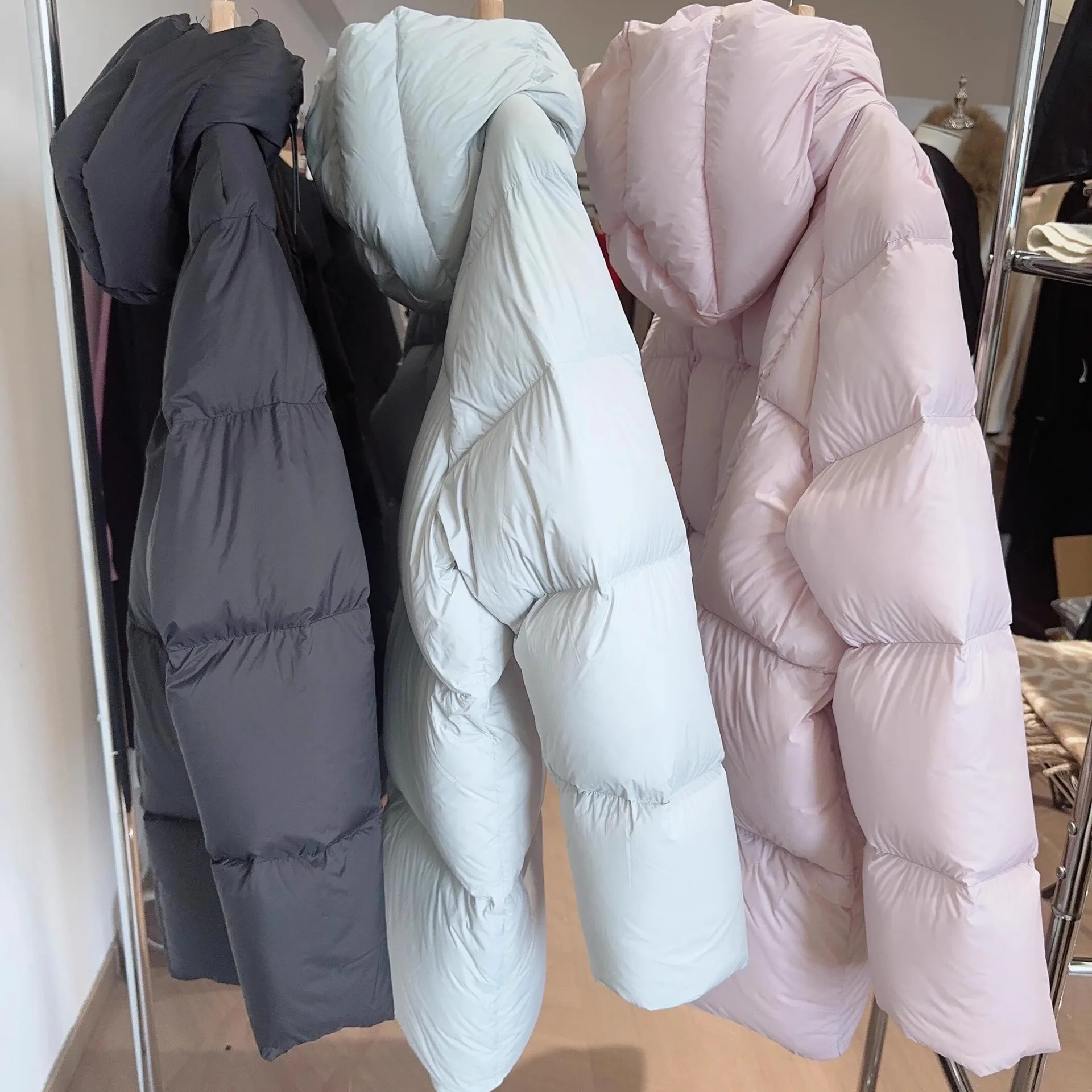 سترة فضفاضة بغطاء للرأس للنساء من الطبعة الكورية الجديدة لشتاء 2025، معطف متوسط وطويل وسميك من ريش البط الأبيض #2