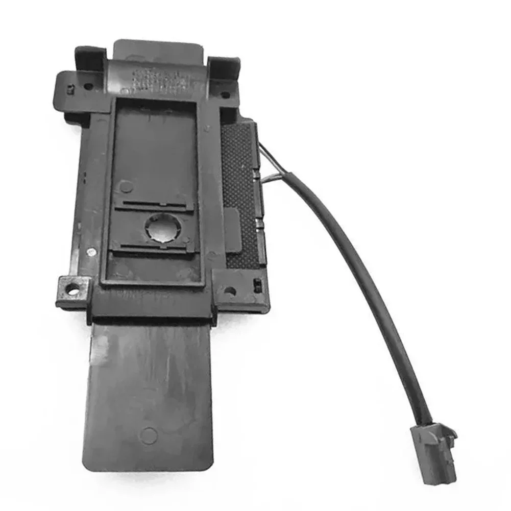 

Модуль дисплея переключения передач для двигателей Tucson, подходящий для автоматических версий между 05 и '09 OEM # A846402E100