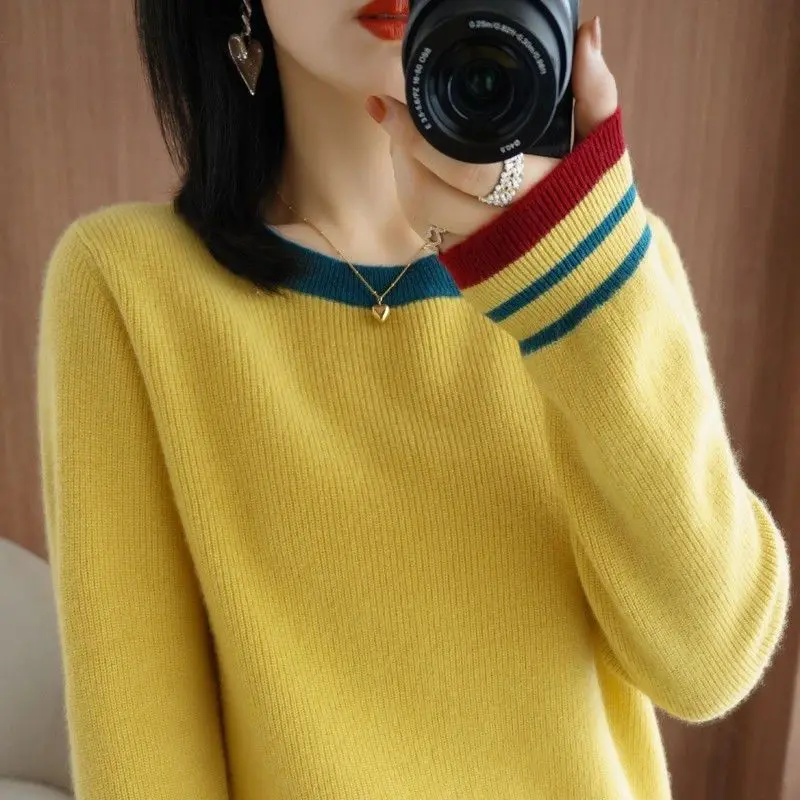 2023 New Autumn and Winter Fashion Western Round Neck Contrast Loose Sweater Temperament Commuter Thread Women's Casual Sweater