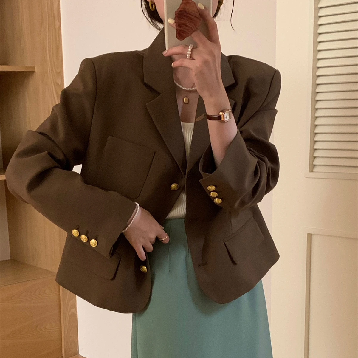 

Early Spring 2026 Women's Korean Sle mat Loose Fit ort Suit Jaet with Metal Bule Versatile Casual Polyester Fiber