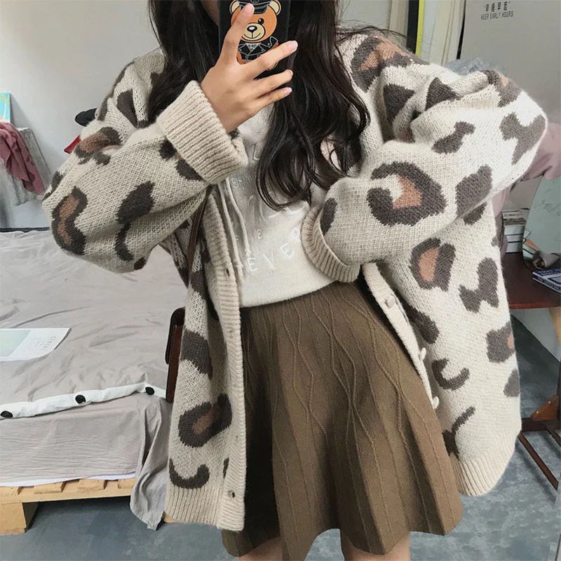 Y2K Moda Cardigan lavorato a maglia leopardato Donna Autunno Inverno Cappotto maglione con scollo a V di media lunghezza ad alta elasticità Comodo cappotti lunghi caldi