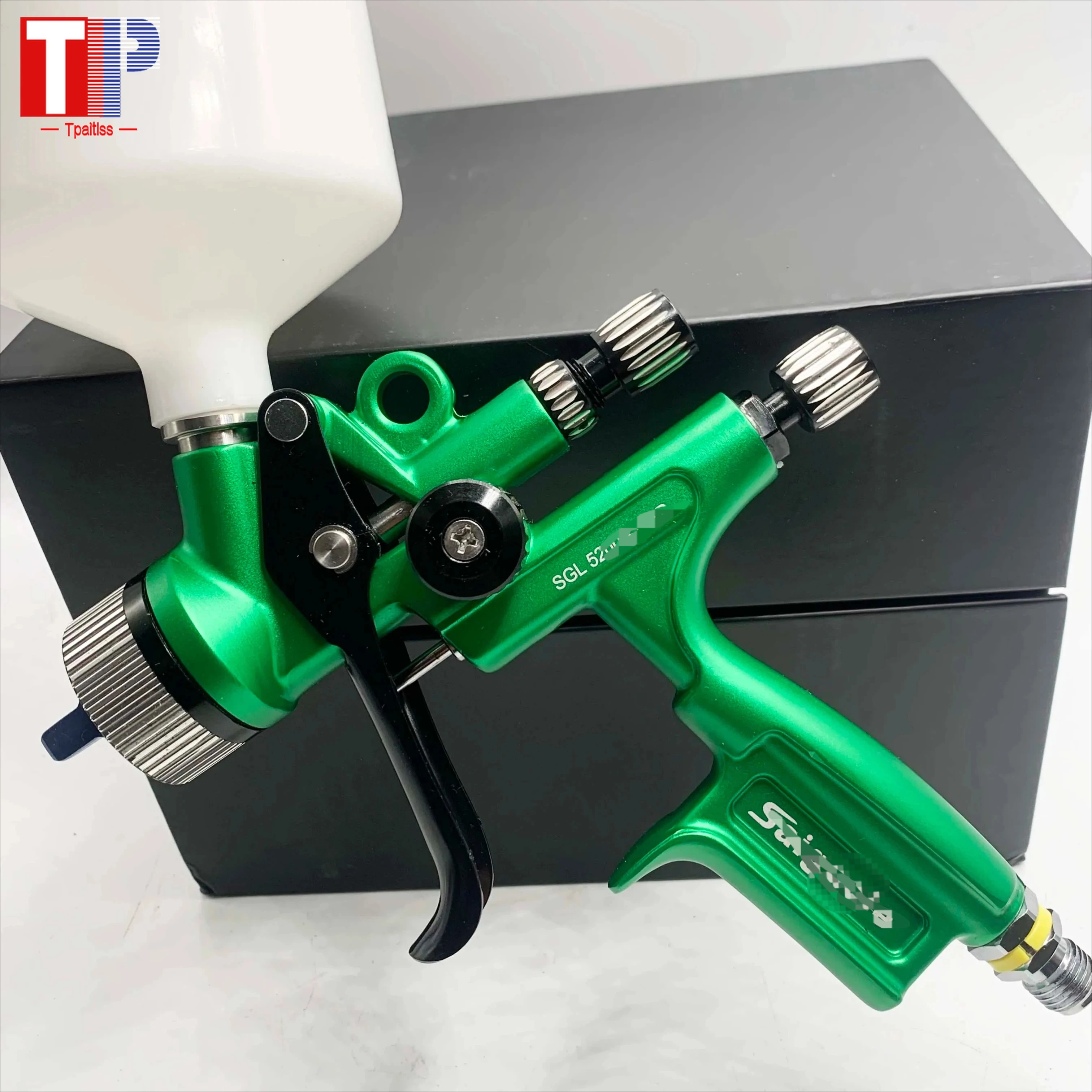 

High Quality Spray Gun 600ml HVLP Painting Gun 1.3mm Nozzle Paint Gun Gravity Pneumatic Paint Sprayer Car Auto Repair Tool