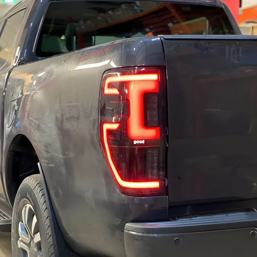 لفورد رينجر T6 T7 T8 2012-2020 LED مجموعة المصابيح الخلفية للسيارات ترقية إشارة ديناميكية اكسسوارات المصابيح الخلفية للسيارة
