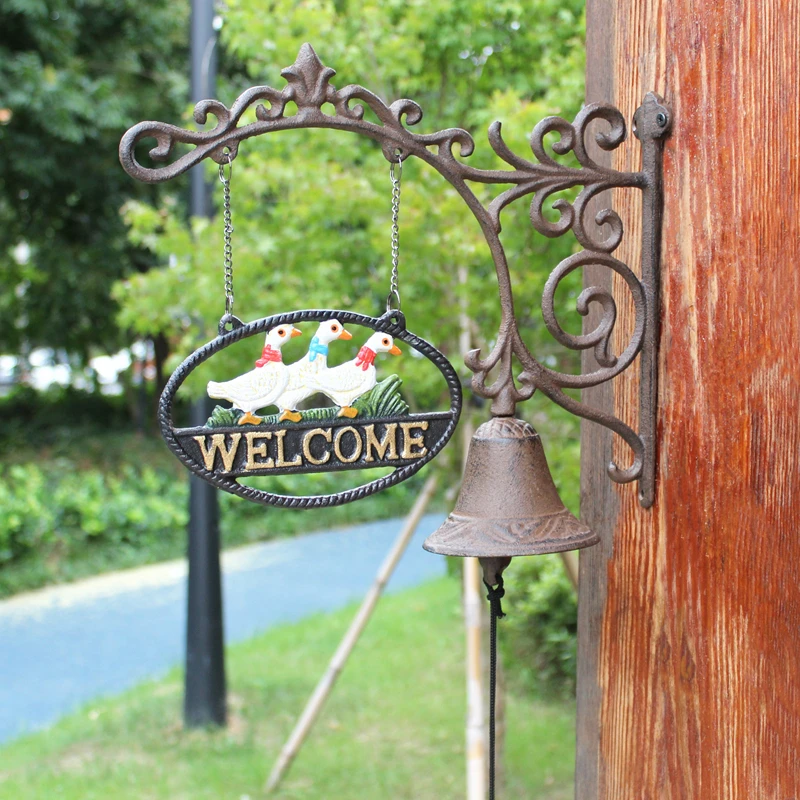 Three Ducks Doorbell Country Retro Welcome Sign Cast Iron Handicrafts Hand Cranked Bell for Home Garden Hanging Decorations