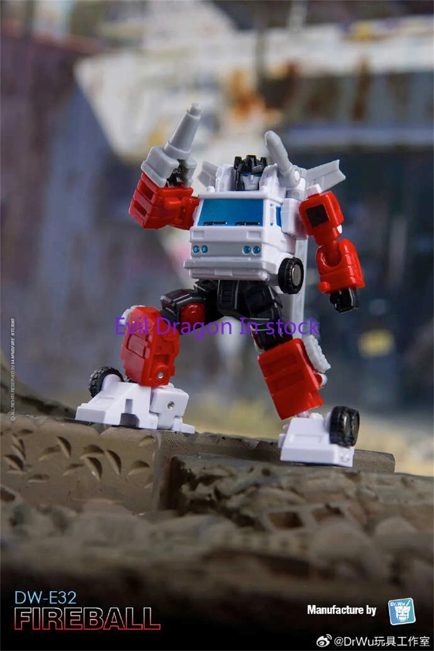 재고 있음 변환 장난감 Dr. Wu DW-E31 배기 연기 DW-E32 Artfire Fireball 액션 피규어 장난감 컬렉션