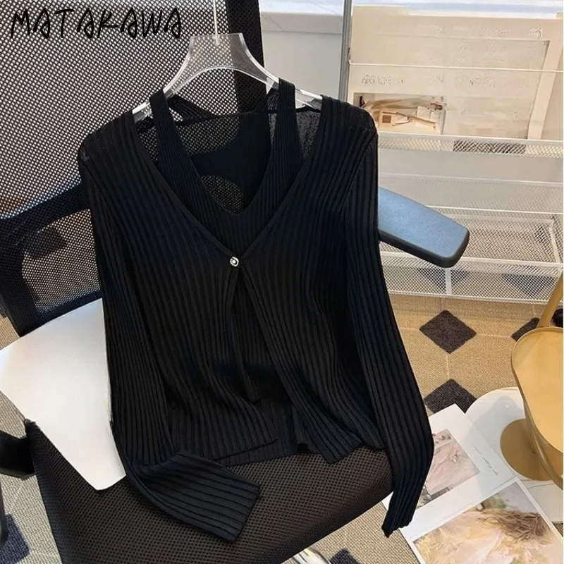 

Matakawa Y2k Fake 2 Pieces Women Sweaters Solid Autumn Winter Sexy Short Pullovers Fashion Grunge Vintage V Neck Pull Femme