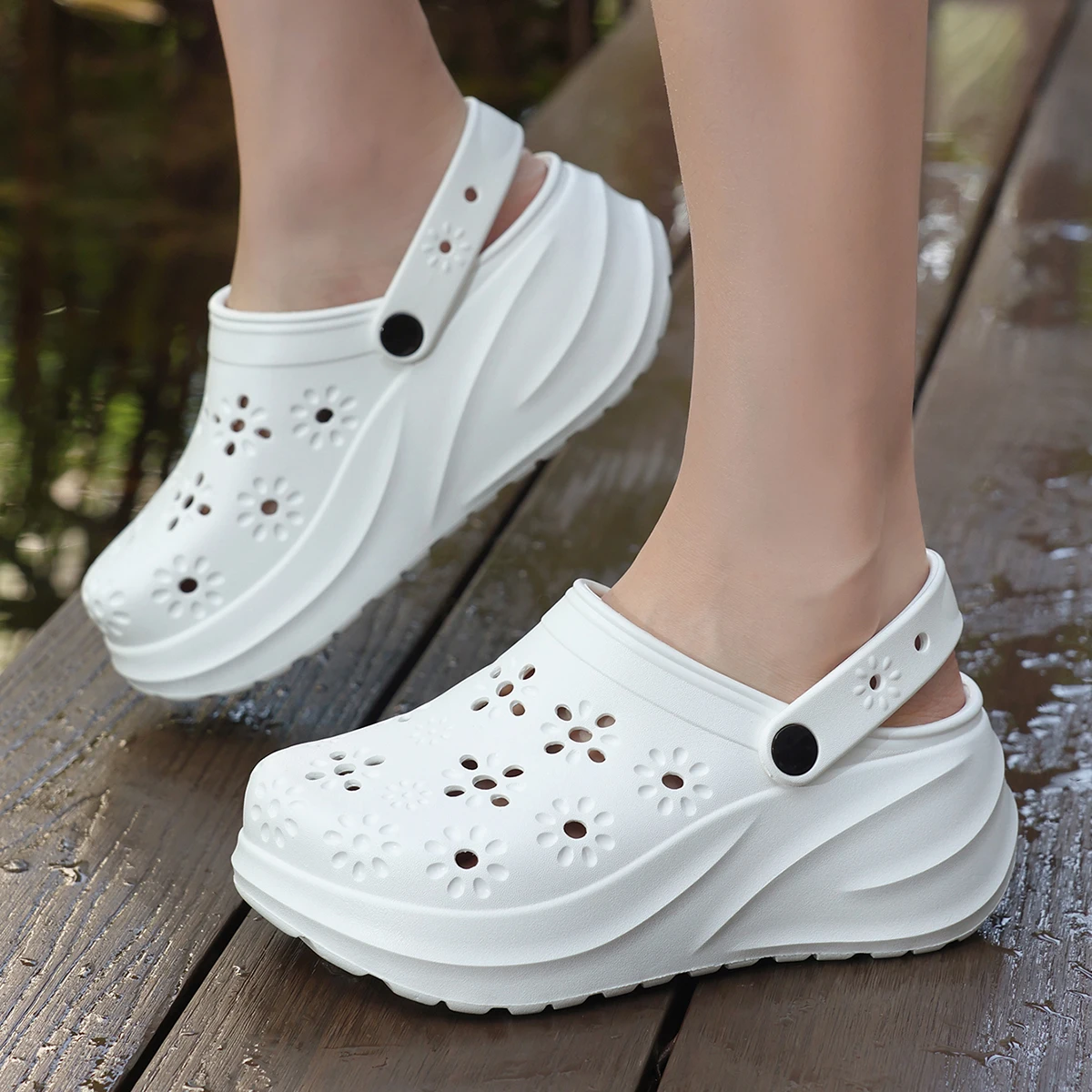 Women's Flower Cutout Platform Clogs, Beach Sandals
