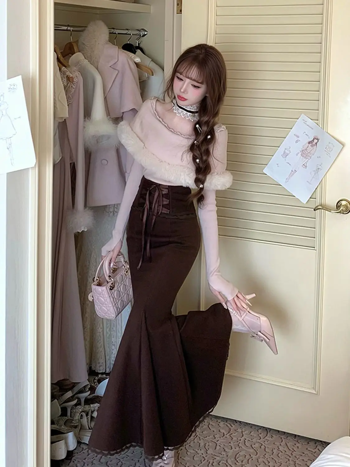 MAGOGO French-style elegant young lady's one-shoulder off-shoulder top and fishtail long skirt two-piece set