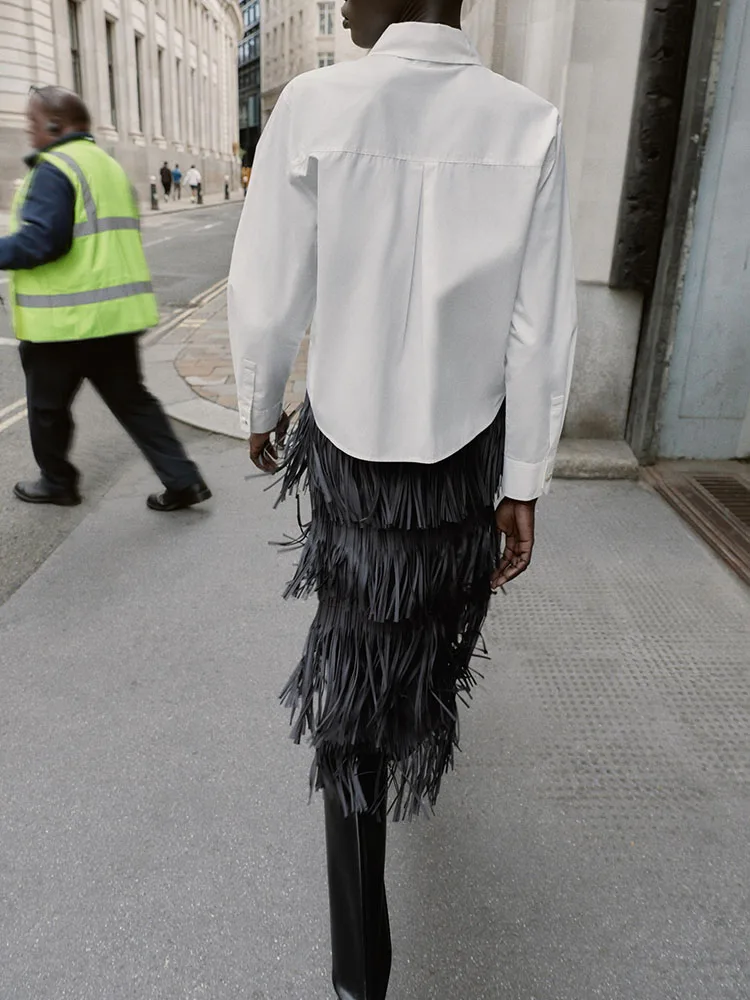 Winter 2025 New Women's irt Versatile Long Sve Silk Jewelry Button Decorated Simple Match All Seasons 8372308 250