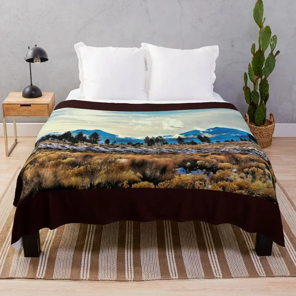 

Three Sisters Mountains Throw Blanket Soft Warm Blanket Gift for Men Women Adults