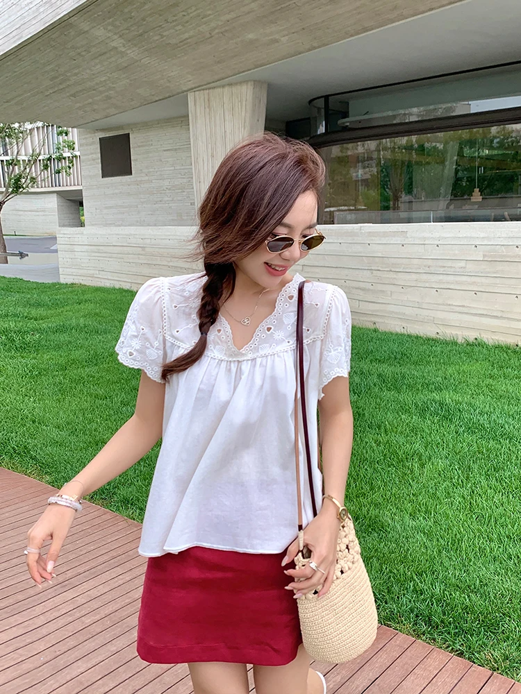 

Блузка из чистого хлопка с вышивкой Cheeseandkisses Opera House, белая, с тяжелой вышивкой, французский прямой крой, маленький размер