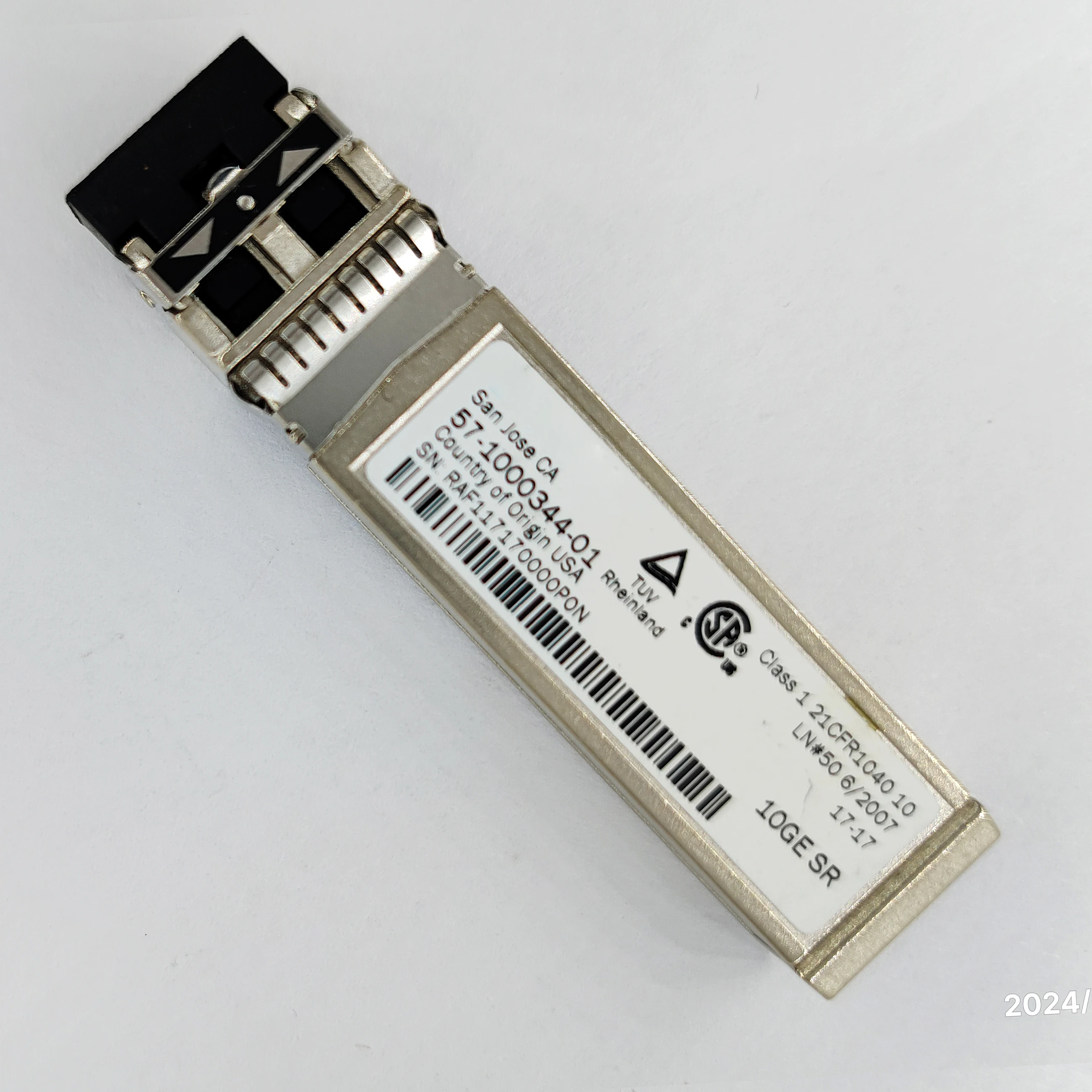 

Genuine For Brocade 57-1000344-01 10GbE SFP+ LC SR 850nm Transceiver Optical Module