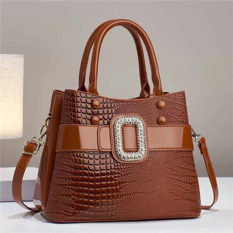 

Luxury Brand Designer Women'S Handbag Fashion New Shoulder Bag Large Capacity Classic Crossbody Bag Women Commuting Tote Bag