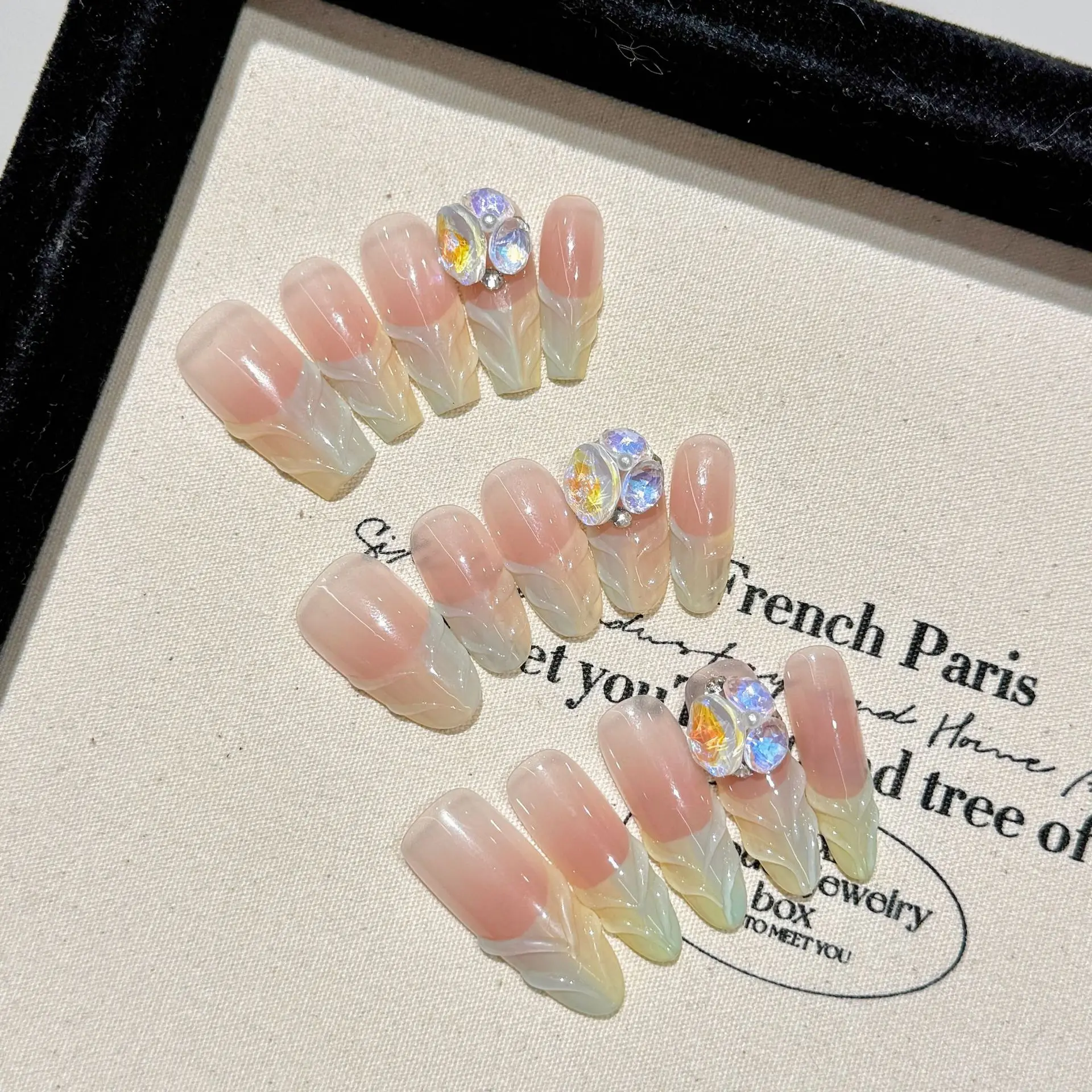 10pcs 3D Water Ripple Handmade False Nails Shiny Rainbow Rhinetones Press On Nails European Wearable French Fake Nail Patches