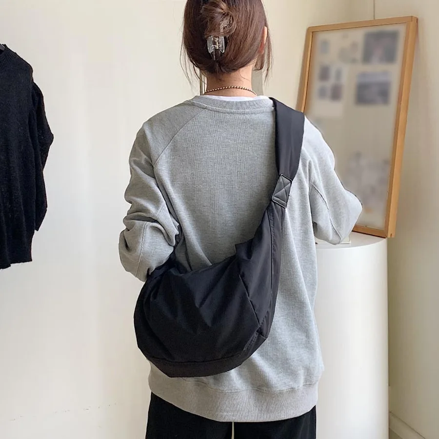 

New Fashion Summer Large Capacity Casual Women Shoulder Bag Korean Style Hobos Bag Youth Crossbody Shoulder Bag