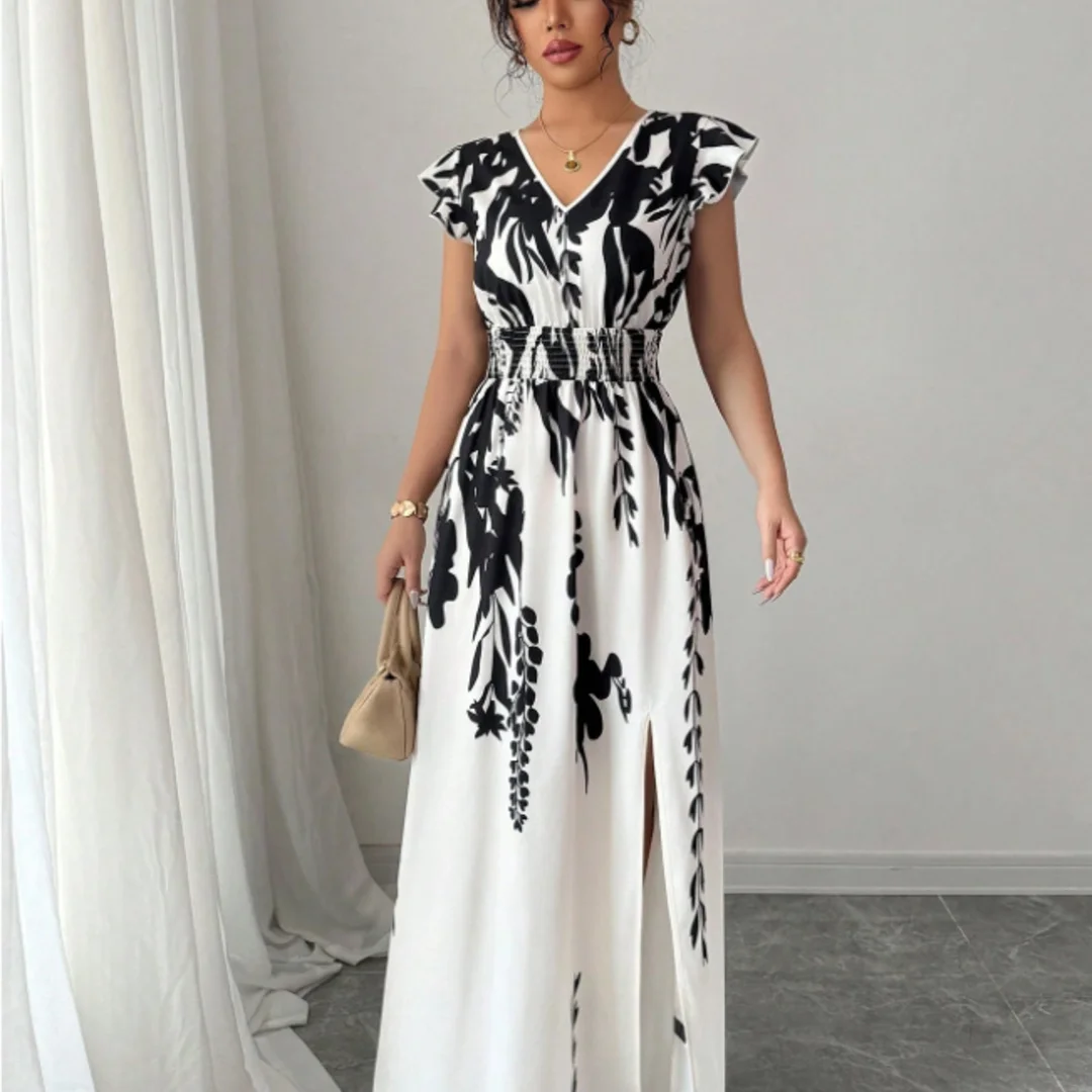 

Plus Size Black White Floral Print Maxi Dress Women V-Neck Ruffle Sleeve Smocked Waist Slit Dress