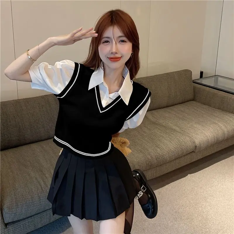 قمصان مكونة من قطعتين للسيدات جميلة كورية بأكمام منتفخة وأكمام منتفخة بسيطة للصيف على طراز بريبي تصميم نحيف للكلية في شارع العليا #2