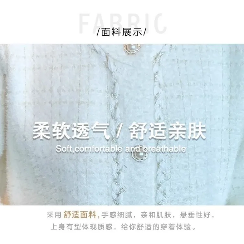 Karierte, kontrastierende Rundhals-Herbst- und Winter-Damen-Strickjacke mit Knöpfen und langen Ärmeln, modisches und elegantes Oberteil