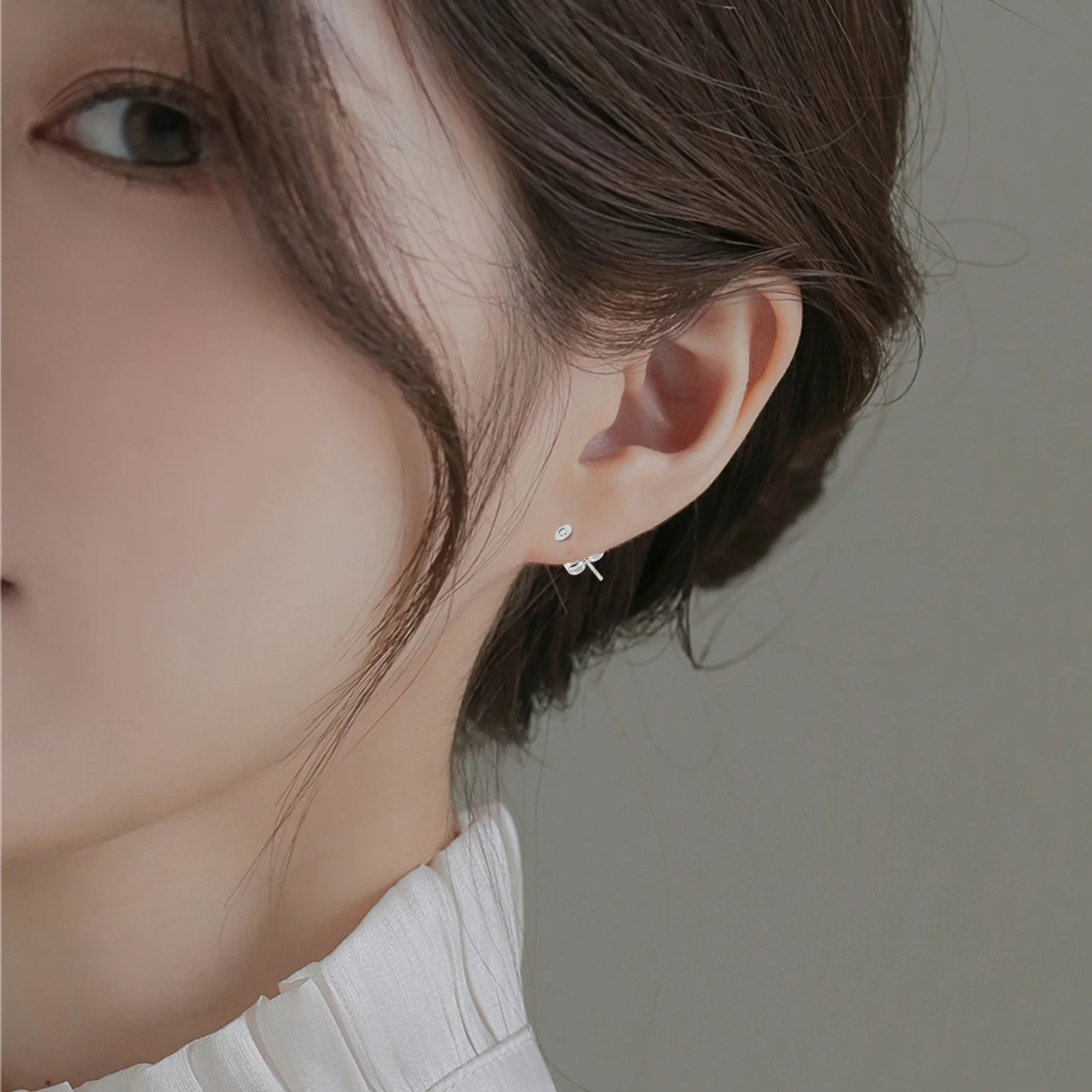 

50Pcs Earring Posts Backs Stainless Steel Rust Resistant Flat Head DIY Earrings Making Kit Earring Posts and Backs