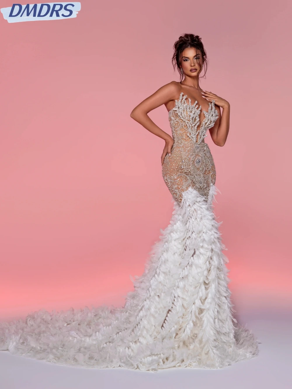 

Sexy Illusion Deep V-neck Cocktail Dresses Sparkly Sequins Beads Evening Dress Luxury Feathers Mermaid Prom Gown Robe De Mariée