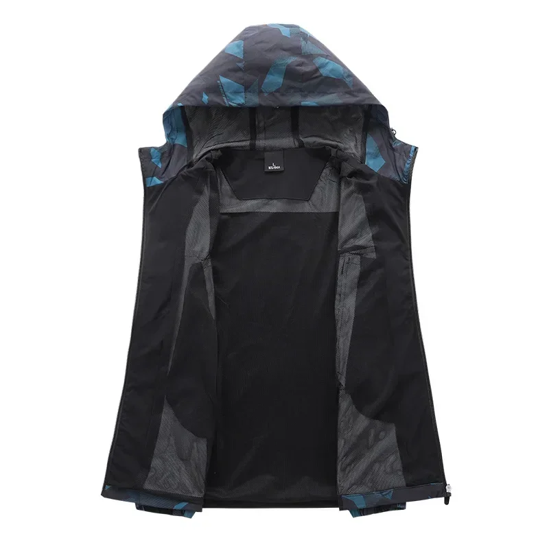 Spring and Summer Men's Jacket Fashion Camouflage Mountaineering Camping Windproof Hooded Coat Outdoor Waterproof Windbreaker