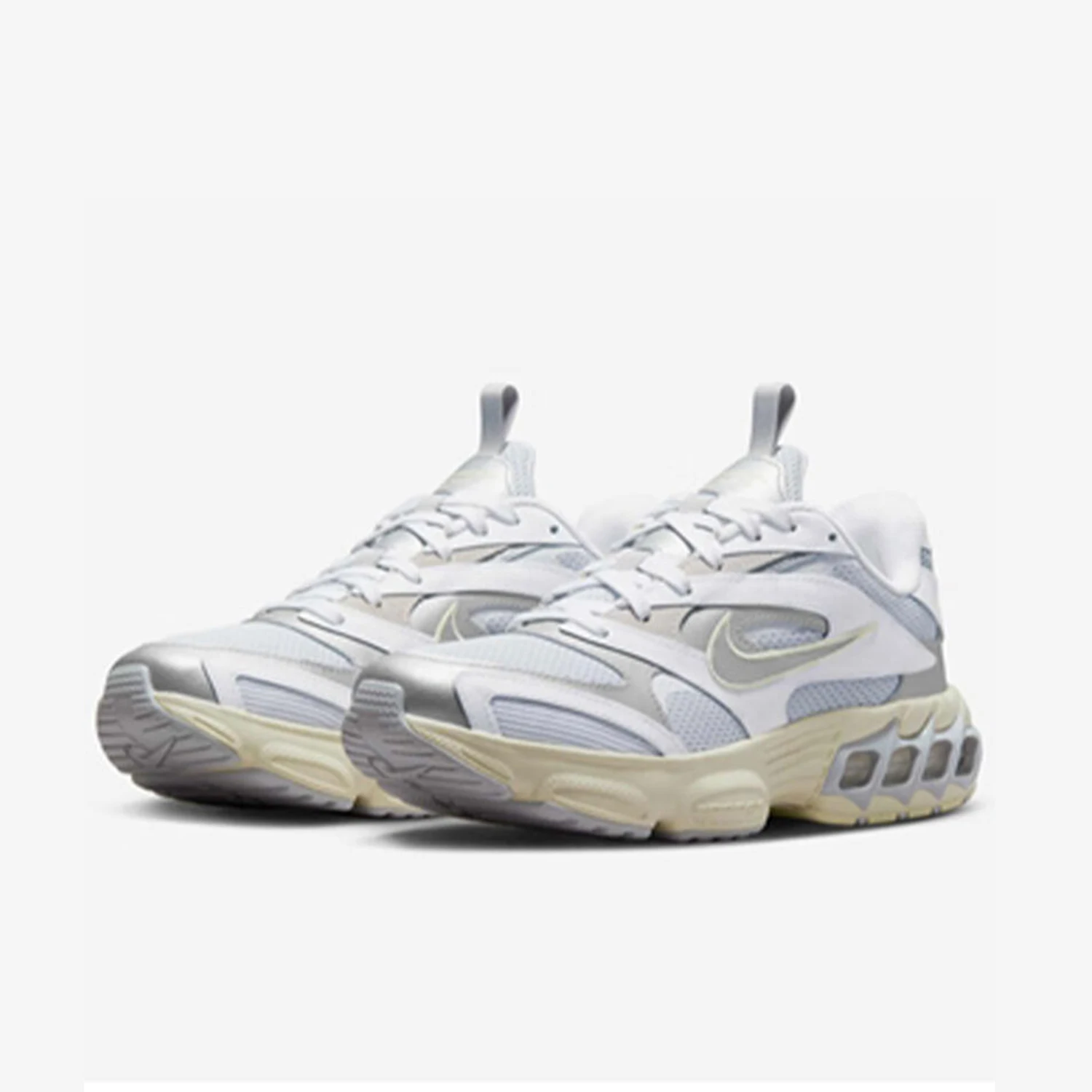 

Официальные женские спортивные кроссовки Nike Zoom Air Fire на толстой подошве FD9860-001