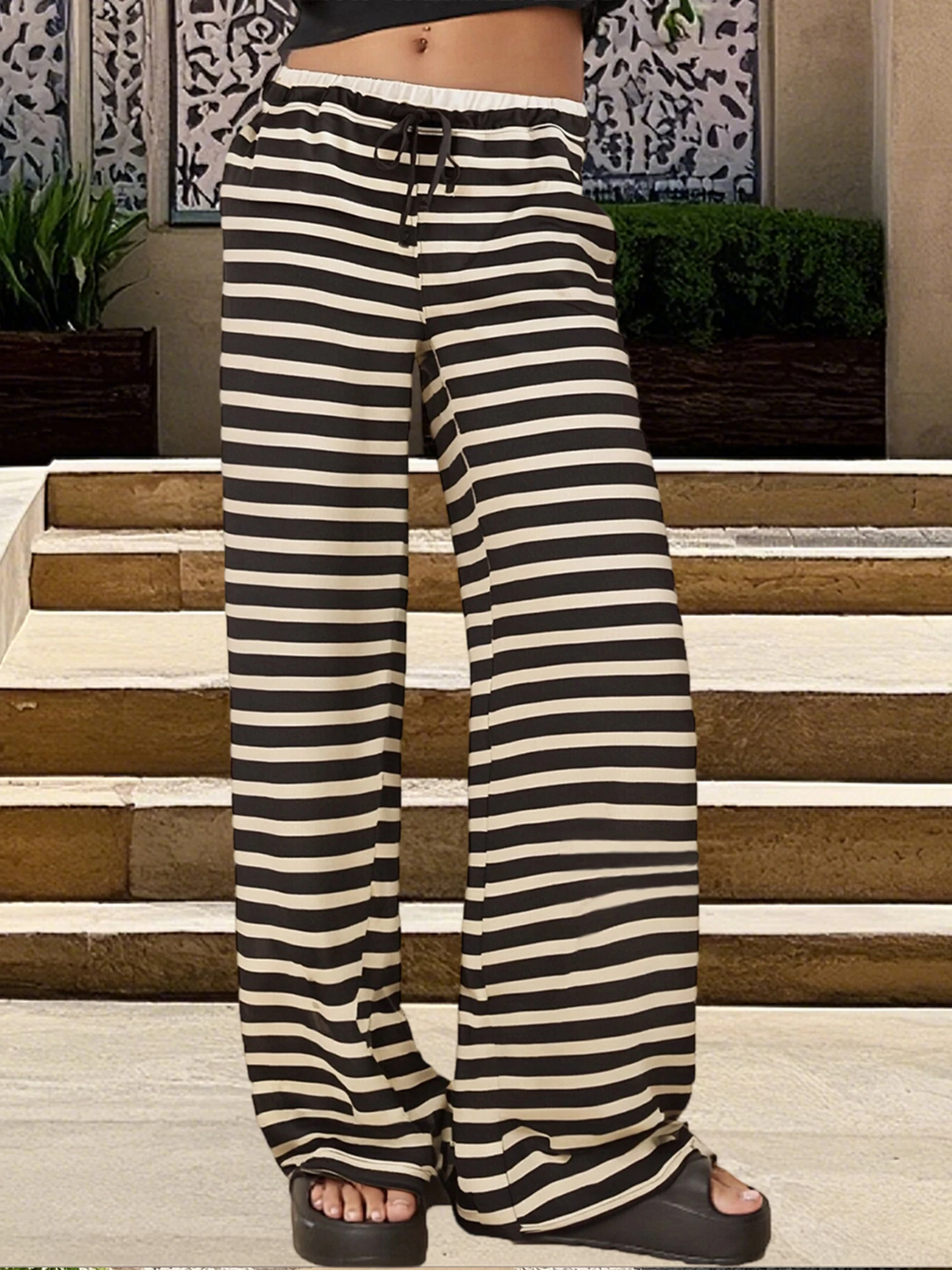 Gestreepte palazzo-broek voor dames met hoge taille, stijlvolle broek met wijde pijpen, tailleband en zijzakken