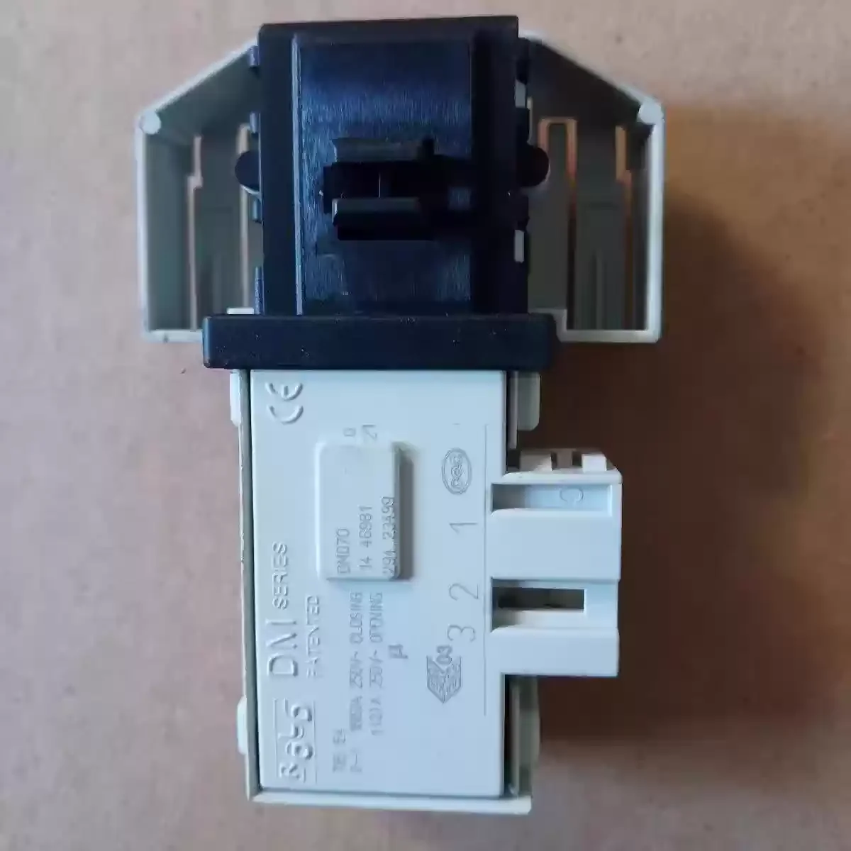Original drum washing machine XQG60-WM08X0R01W door lock iQ100 door switch