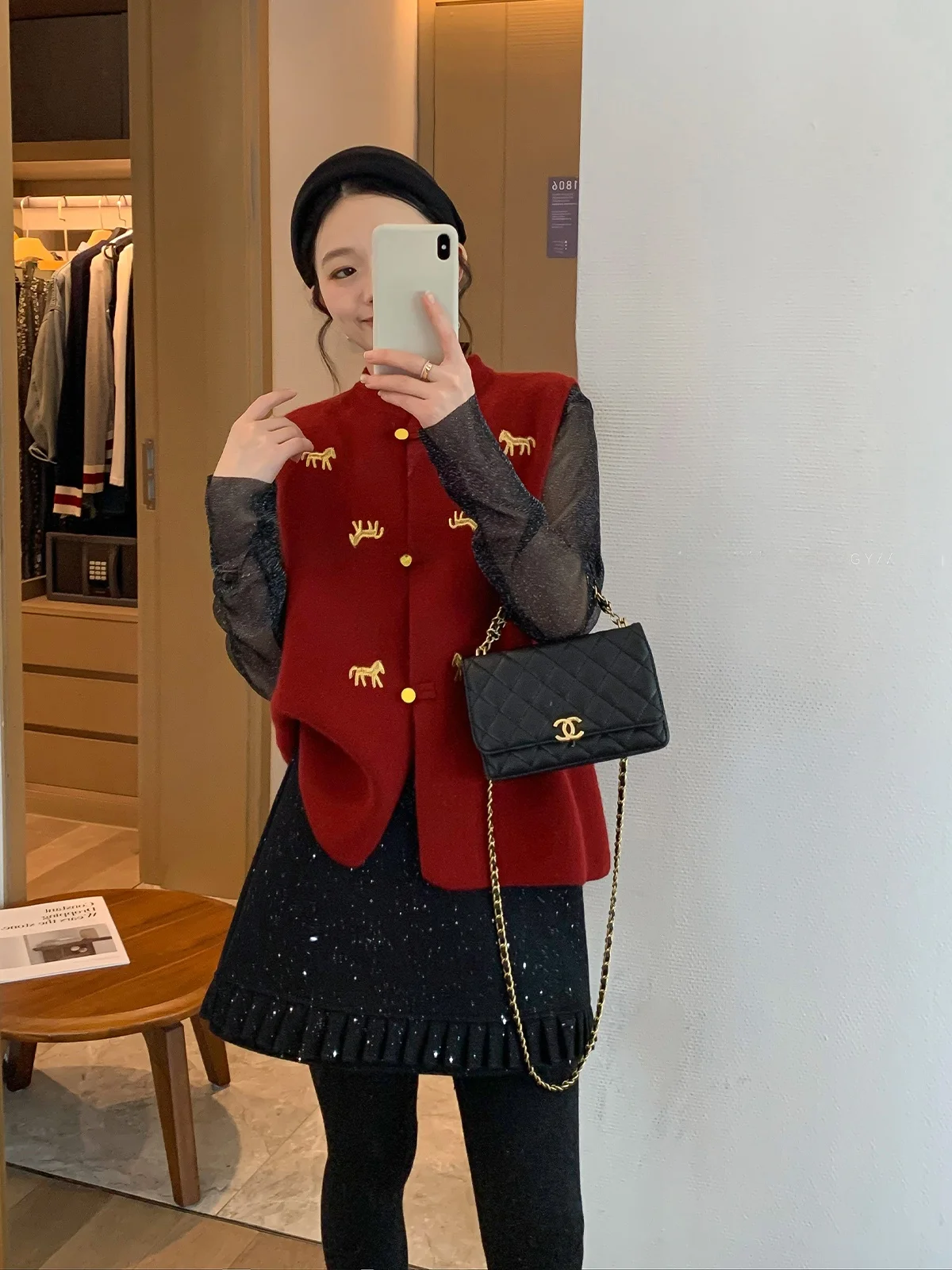 

Love Devil Fi Embroidered Vest Women's Outerwear Spring 2026 New Sle Small Staable Top Ci Commute Friendly