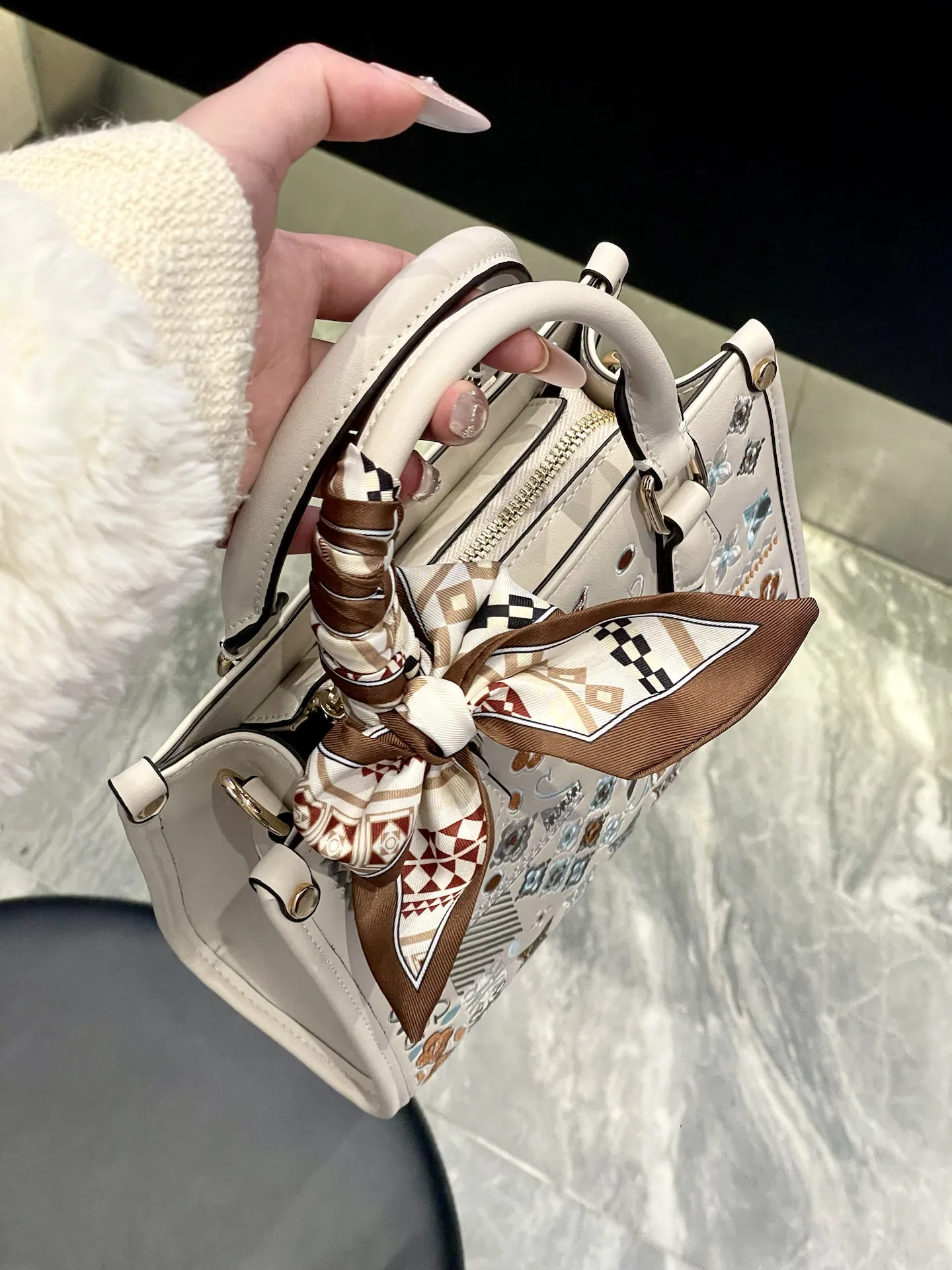 sac-fourre-tout-pour-femme-amiciyah-avec-broderie-lourde-sac-a-main-tendance-grande-capacite-sac-bandouliere-pour-les-trajets-quotidiens-style-vintage