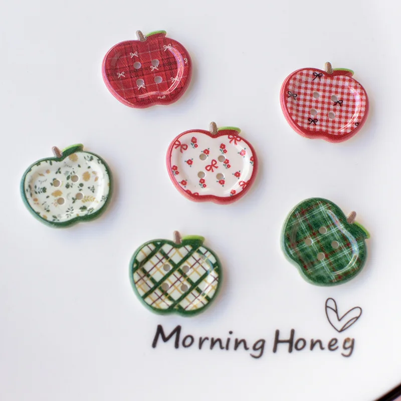 20pcs Christmas Apple Resin Buttons For Handwork DIY Scrapbooking Crafts Sewing Accessories Clothing Garment Sweater Coat Suppli