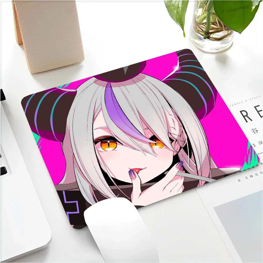 La+ Darknesss Hololive Girl Anime Mousepad Small LockEdge Mouse Pad For Gamers Computer Desk Pad Anti-slip Rubber