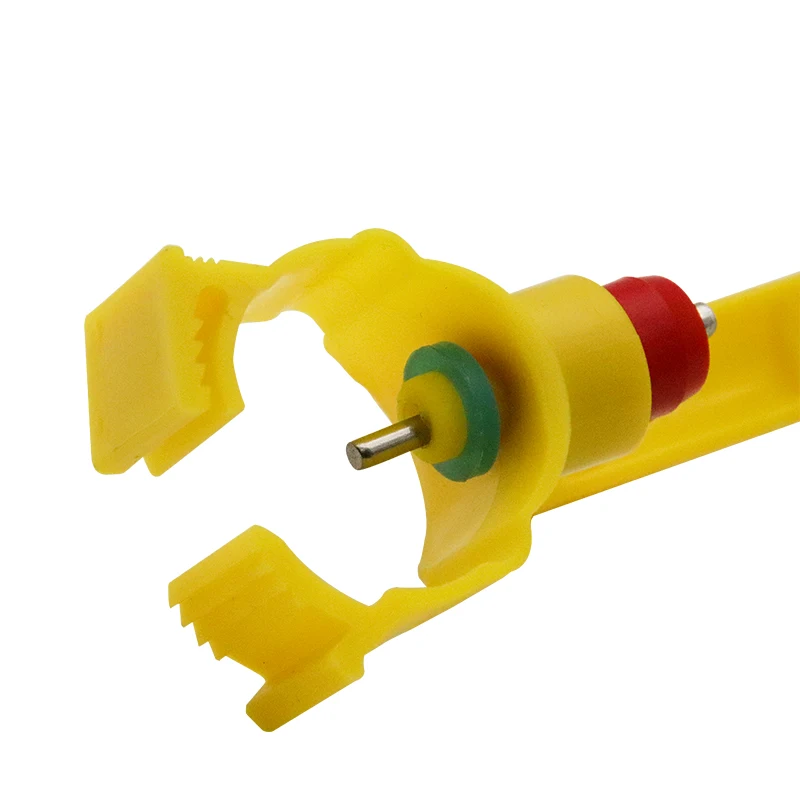 20/50/100 قطعة أكواب شرب مياه الدجاج التلقائي المتكاملة شرب حلمة مياه الدجاج لشرب حلمة السمان للفرخ