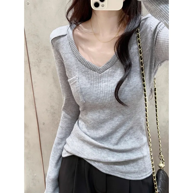 

Женская нежная футболка с v-образным вырезом и длинными рукавами, новый дизайн, осень и зима, универсальный, облегающий, немецкий бархатный теплый базовый топ