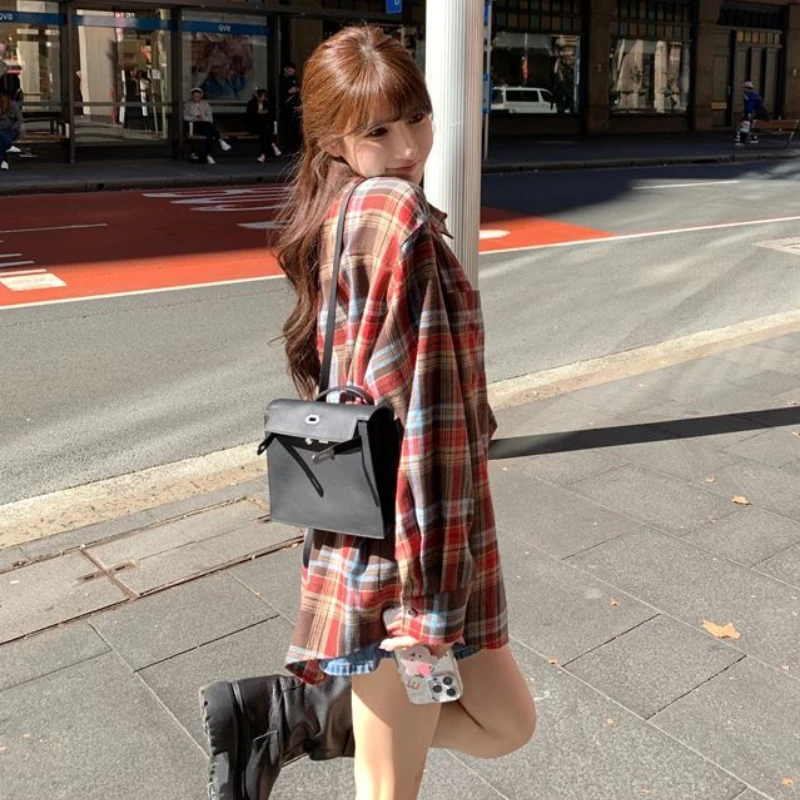 Plaid Shirts for Women Vintage Classic British Street Fashion Autumn Winter College Baggy Casual Long Sleeve Jacket Sweet Teens