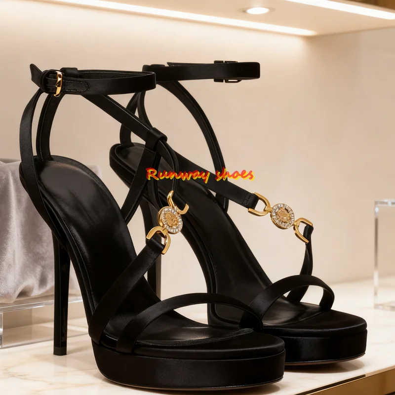 

Nude Platform Rhinestones Decoration Sandals Chunky High Heels Round Open Toe Ankle Strap Buckle Summer Stilettos New Arrivals