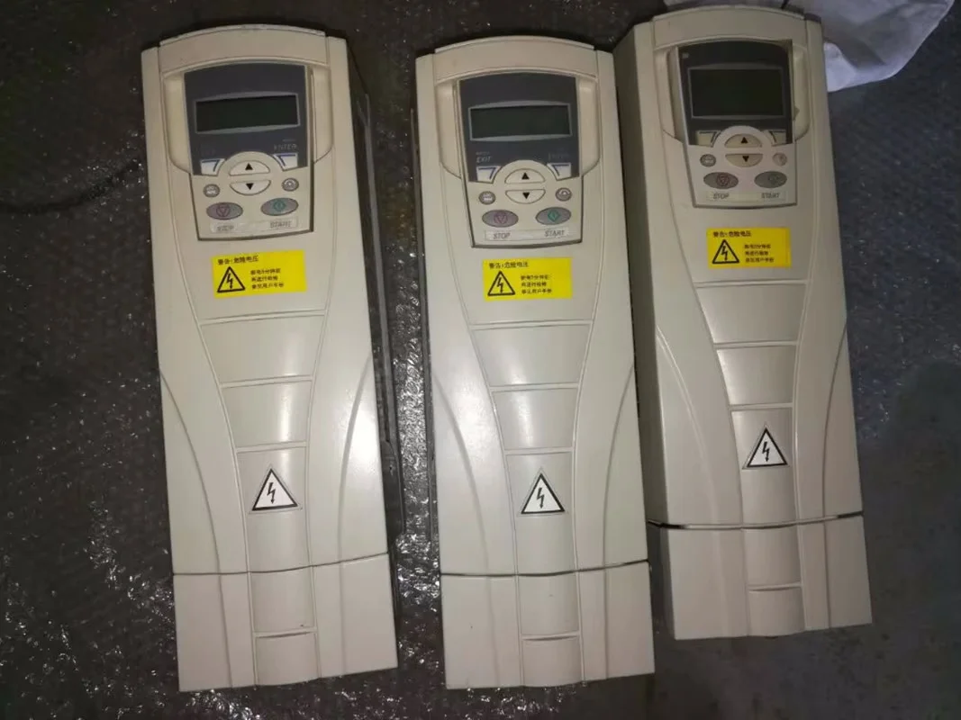 ACS550 ACS550-01-04A1-4 Frequency Converter In Good Condition